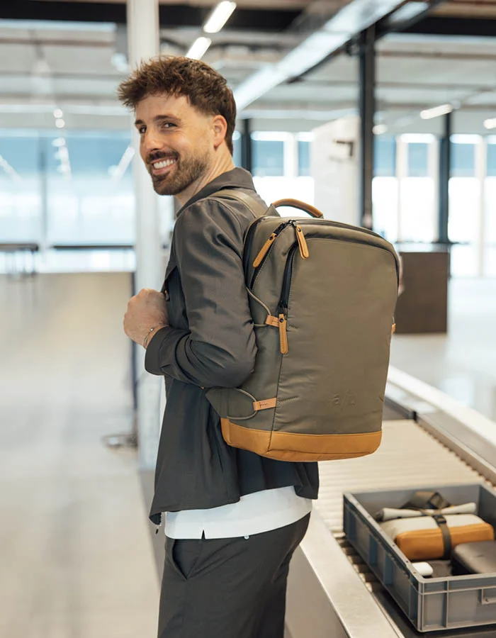 Dakine Daybreak Travelkit toilettas black | 016639-Zwart